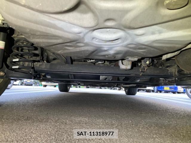 Toyota PRIUS ALPHA 2018-05 8797210-5