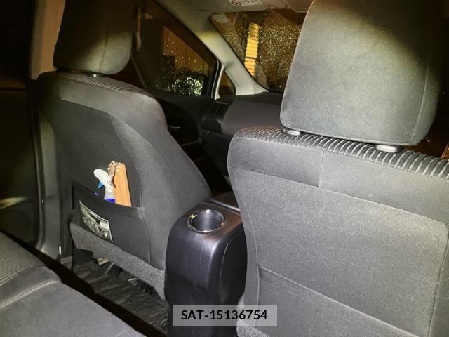 Toyota PRIUS ALPHA 2017-04 8797209-12