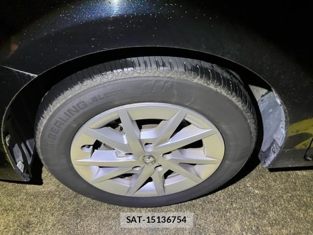 Toyota PRIUS ALPHA 2017-04 8797209-4