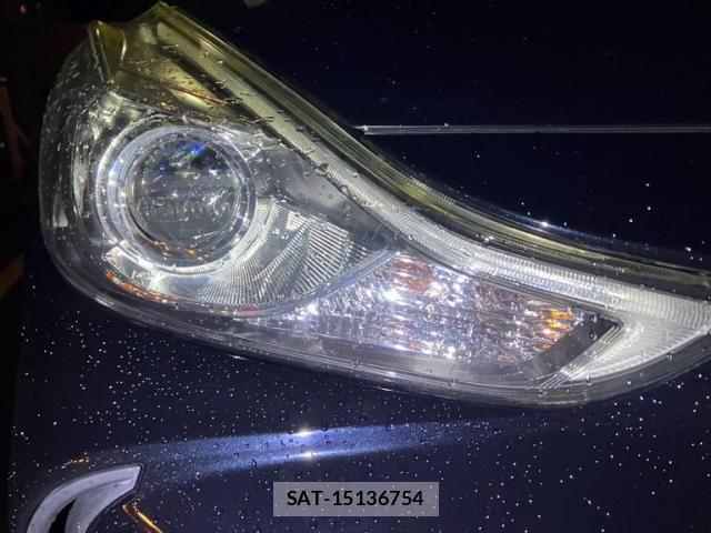 Toyota PRIUS ALPHA 2017-04 8797209-5