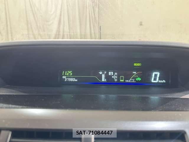 Toyota PRIUS ALPHA 2013-10 8797213-10