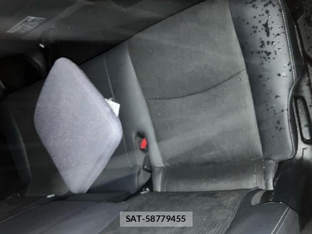 Toyota PRIUS ALPHA 2019-08 8797207-22