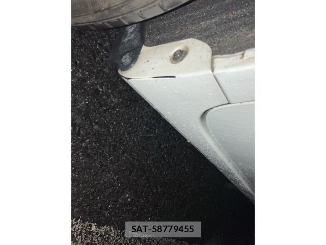 Toyota PRIUS ALPHA 2019-08 8797207-26