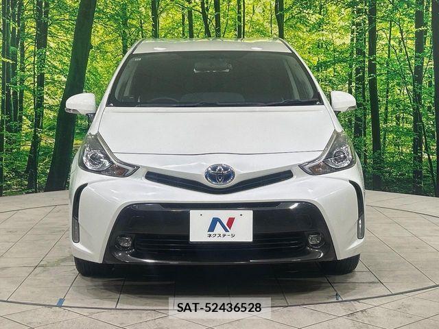 Toyota PRIUS ALPHA 2017-12 8797208-13