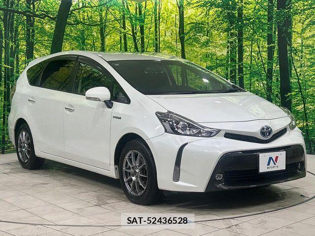 Toyota PRIUS ALPHA 2017-12 8797208-15