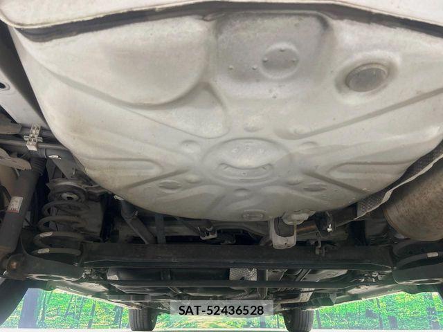 Toyota PRIUS ALPHA 2017-12 8797208-18