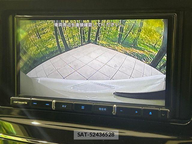 Toyota PRIUS ALPHA 2017-12 8797208-4