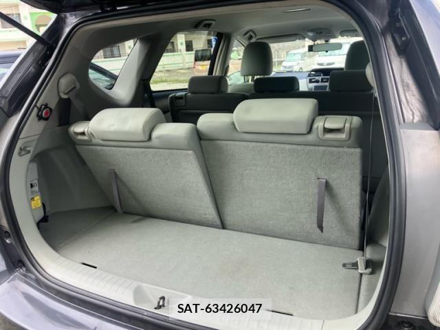 Toyota PRIUS ALPHA 2013-02 8797215-16
