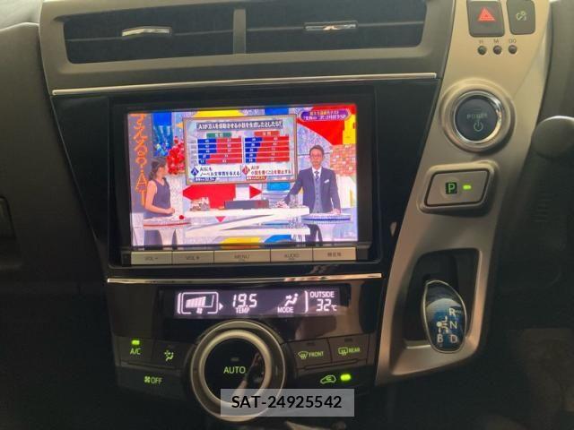 Toyota PRIUS ALPHA 2016-01 8831196-22