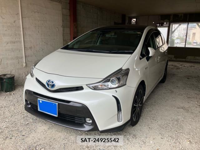 Toyota PRIUS ALPHA 2016-01 8831196-2