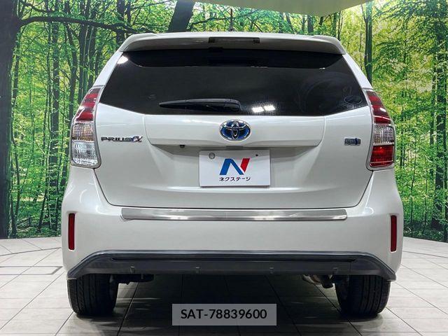 Toyota PRIUS ALPHA 2015-05 8831197-15