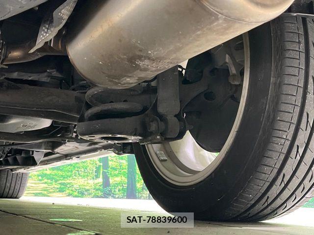Toyota PRIUS ALPHA 2015-05 8831197-19
