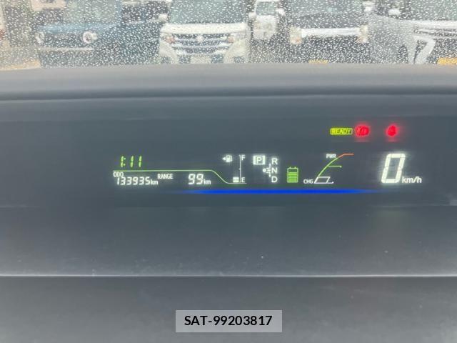 Toyota PRIUS ALPHA 2013-01 8831201-20