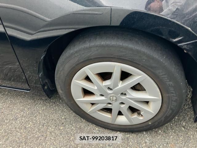 Toyota PRIUS ALPHA 2013-01 8831201-4