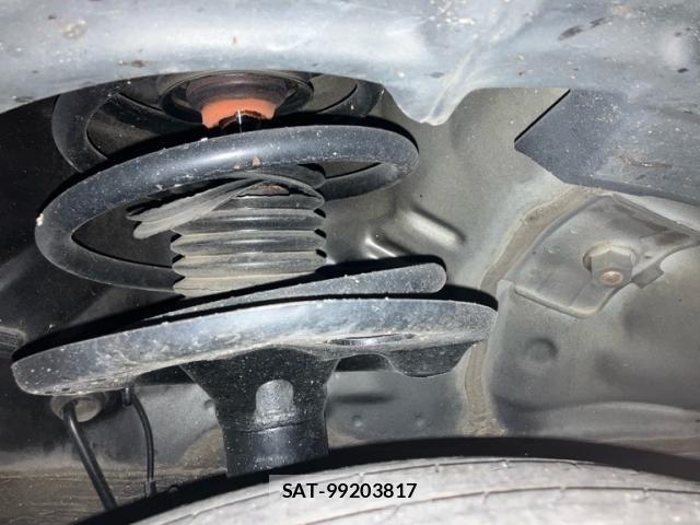 Toyota PRIUS ALPHA 2013-01 8831201-5