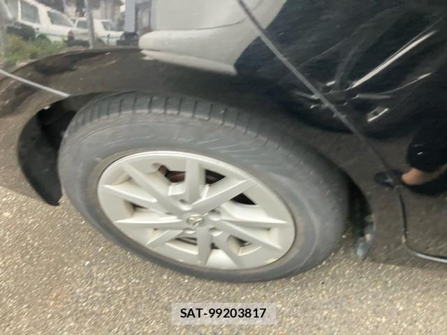 Toyota PRIUS ALPHA 2013-01 8831201-6