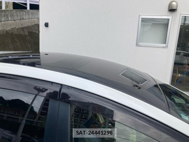 Toyota PRIUS ALPHA 2016-06 8831198-8