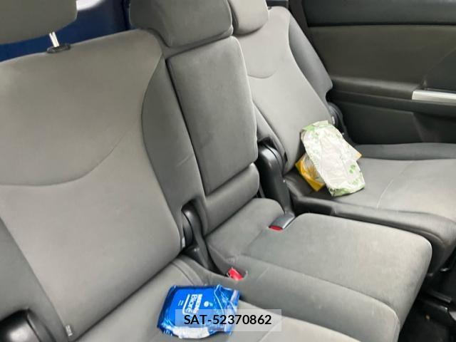 Toyota PRIUS ALPHA 2013-01 8831202-18