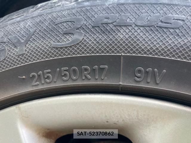 Toyota PRIUS ALPHA 2013-01 8831202-4