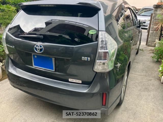 Toyota PRIUS ALPHA 2013-01 8831202-6