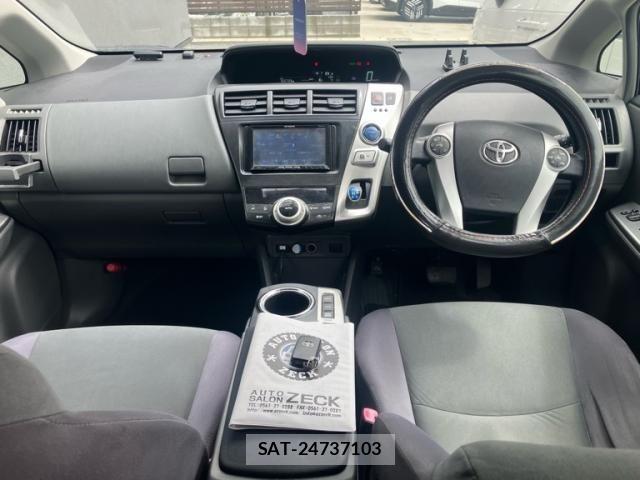 Toyota PRIUS ALPHA 2011-09 8831204-11