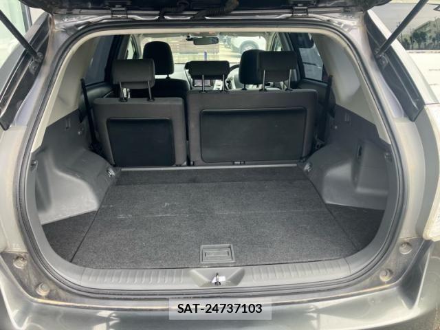 Toyota PRIUS ALPHA 2011-09 8831204-12