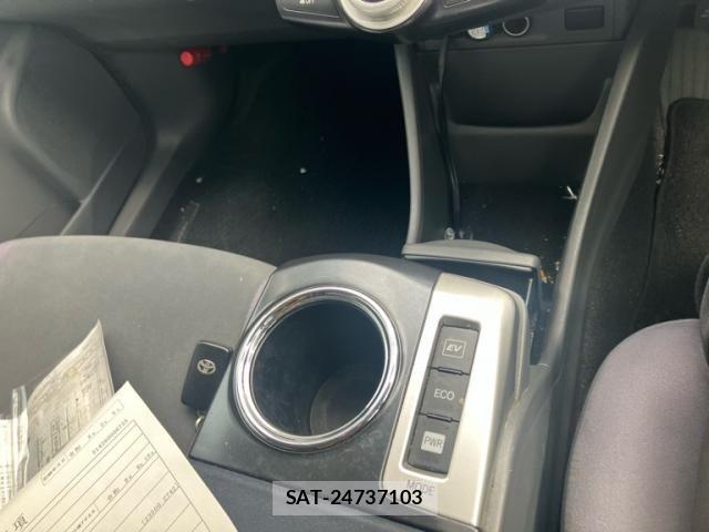 Toyota PRIUS ALPHA 2011-09 8831204-19