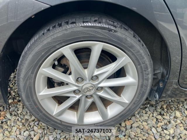 Toyota PRIUS ALPHA 2011-09 8831204-5
