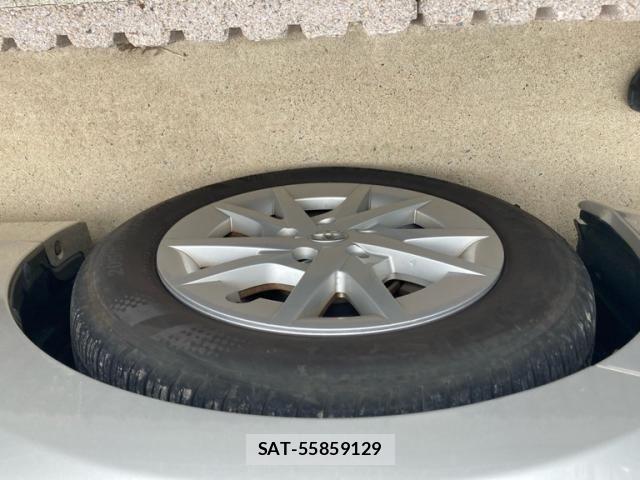 Toyota PRIUS ALPHA 2013-10 8831203-9