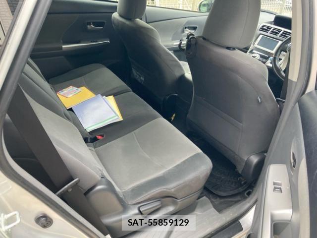 Toyota PRIUS ALPHA 2013-10 8831203-10