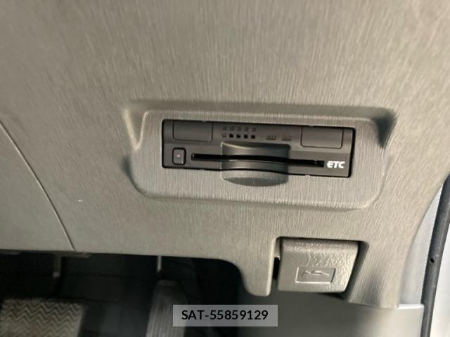 Toyota PRIUS ALPHA 2013-10 8831203-20