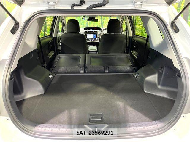 Toyota PRIUS ALPHA 2019-09 8831195-10