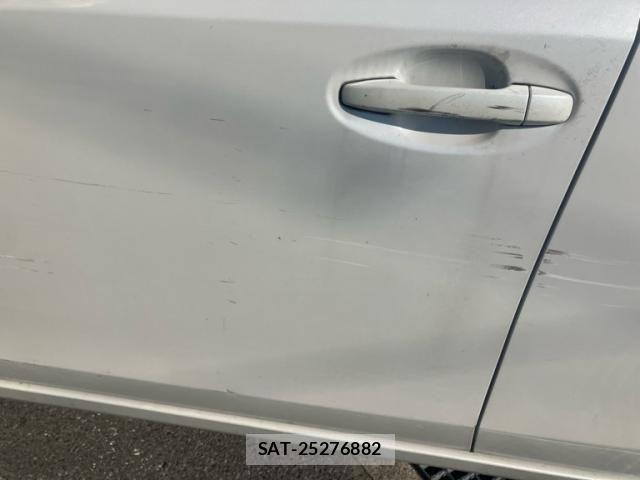 Toyota PRIUS ALPHA 2012-02 8831200-4
