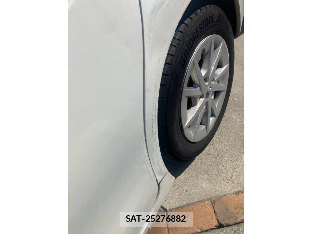 Toyota PRIUS ALPHA 2012-02 8831200-5