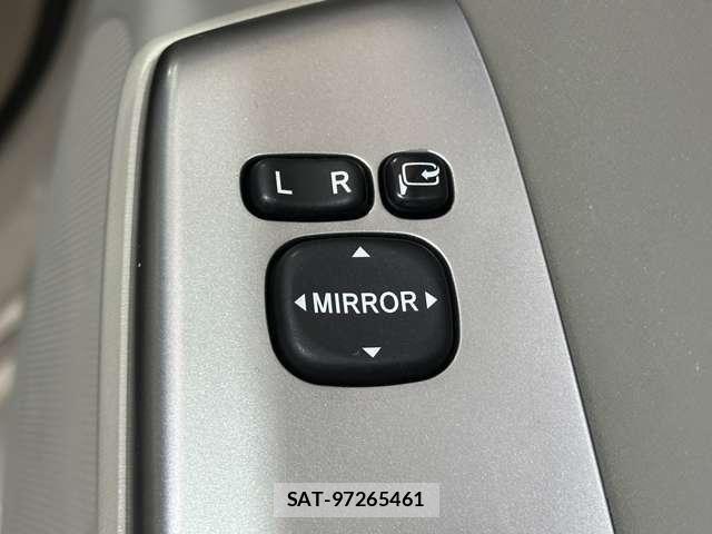 Toyota PRIUS ALPHA 2016-09 8849866-13