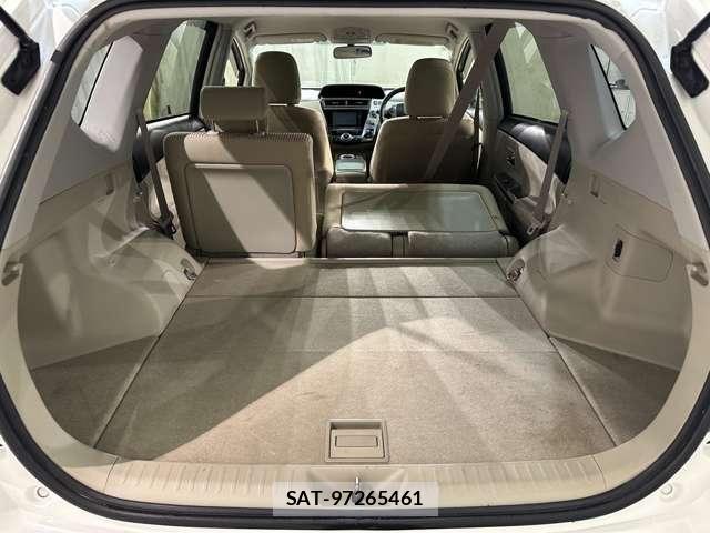 Toyota PRIUS ALPHA 2016-09 8849866-29