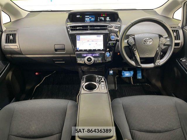 Toyota PRIUS ALPHA 2020-02 8850419-1