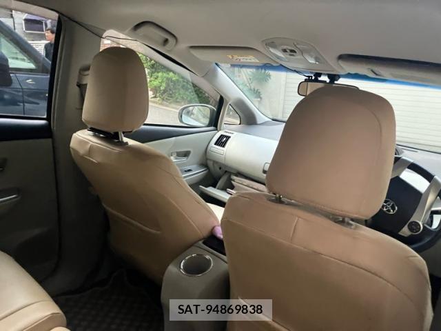 Toyota PRIUS ALPHA 2014-03 8850424-11