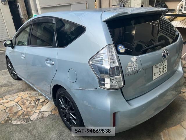 Toyota PRIUS ALPHA 2014-03 8850424-3