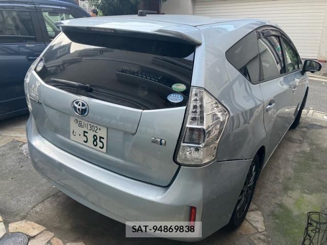 Toyota PRIUS ALPHA 2014-03 8850424-4