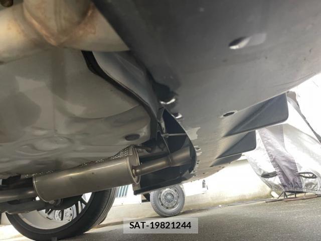 Toyota PRIUS ALPHA 2016-03 8849891-10
