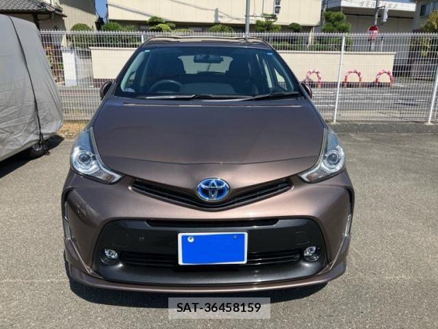Toyota PRIUS ALPHA 2015-05 8850420-0