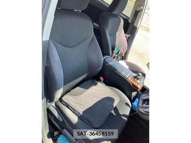 Toyota PRIUS ALPHA 2015-05 8850420-11