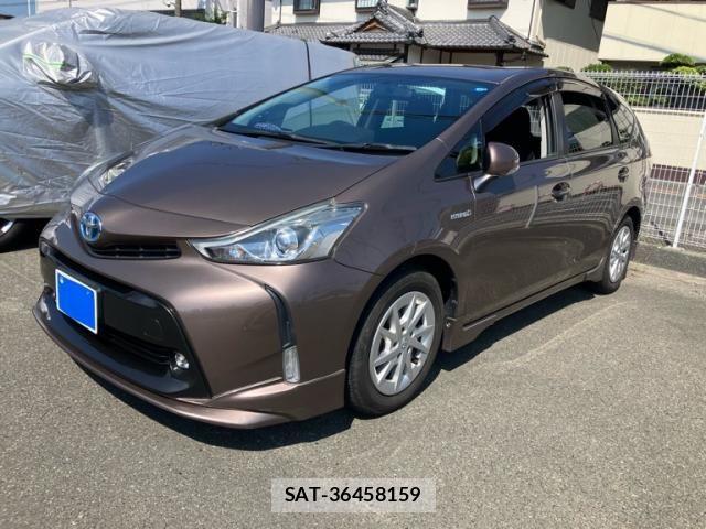 Toyota PRIUS ALPHA 2015-05 8850420-1