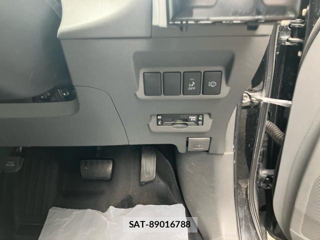 Toyota PRIUS ALPHA 2011-09 8850427-14