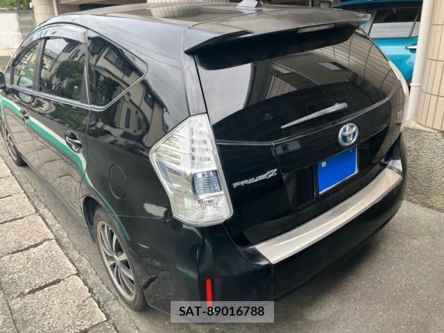 Toyota PRIUS ALPHA 2011-09 8850427-5