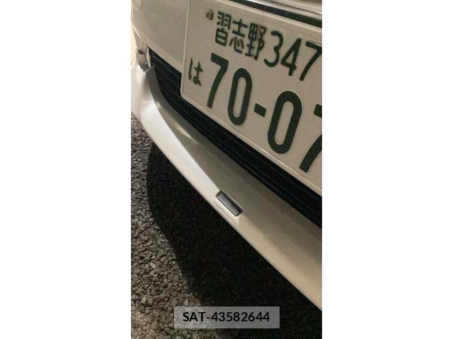 Toyota PRIUS ALPHA 2014-01 8850425-15