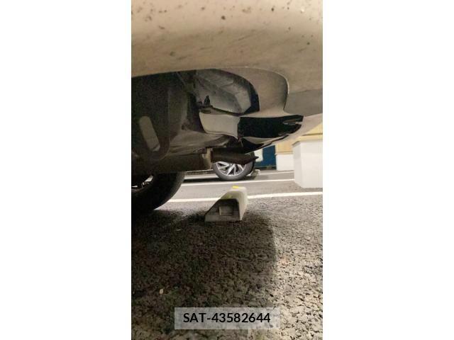 Toyota PRIUS ALPHA 2014-01 8850425-17