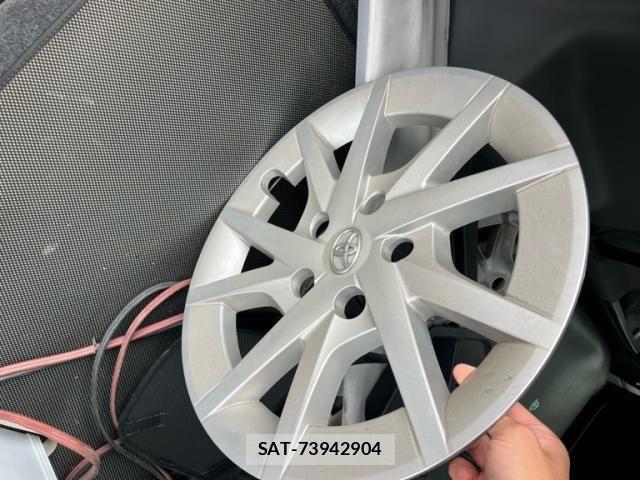 Toyota PRIUS ALPHA 2013-01 8849940-9