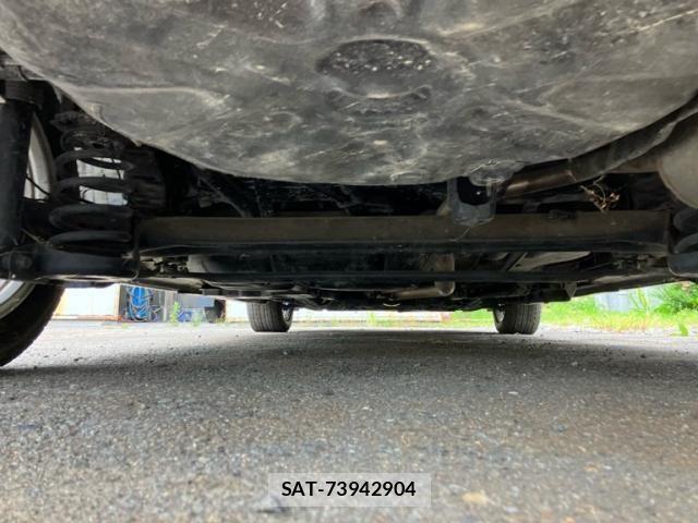 Toyota PRIUS ALPHA 2013-01 8849940-10